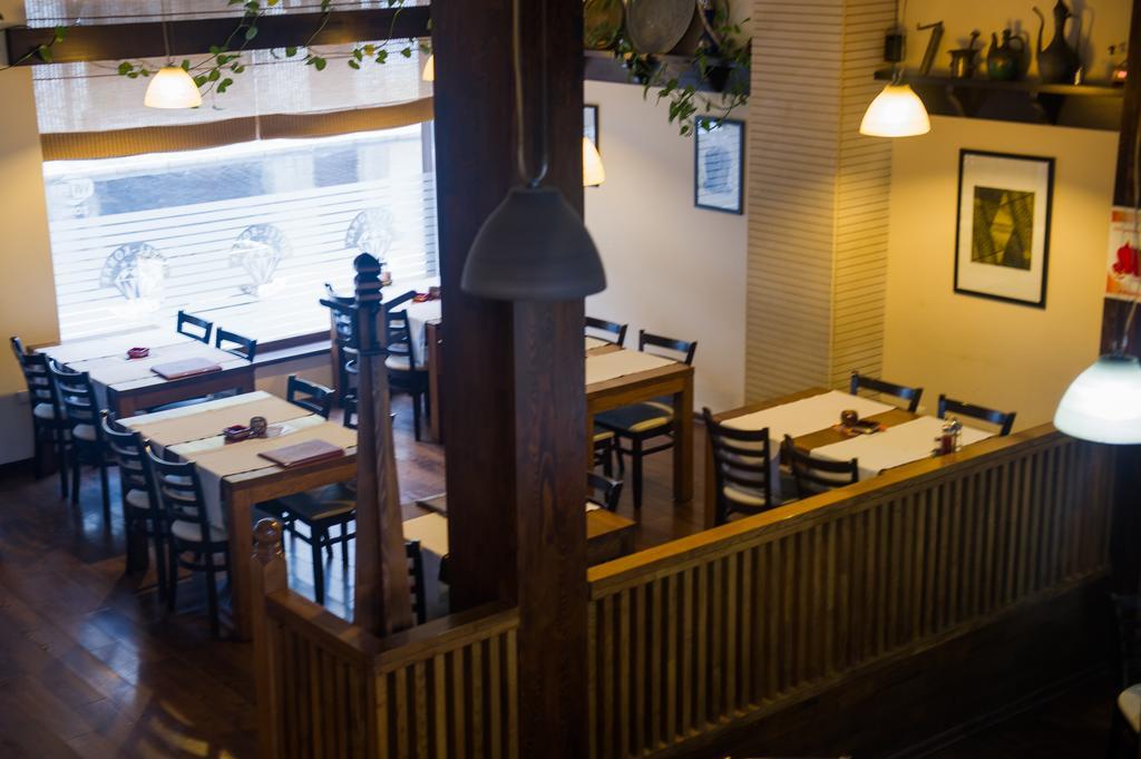 Hotel Konak 科尼茨 外观 照片
